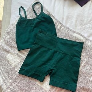 Set Active Biker Shorts + Bra